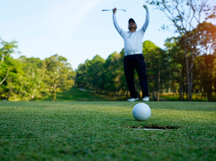 Being a Better Golfer with an Artificial Grass Putting Greens in Phoenix